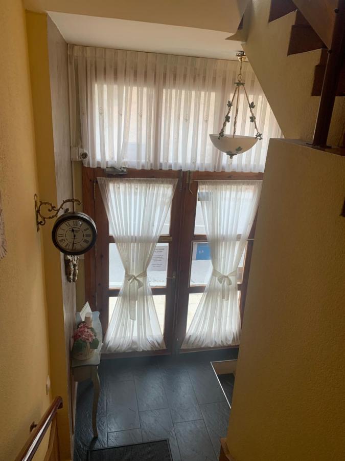 Hostal Docar Лерма Экстерьер фото