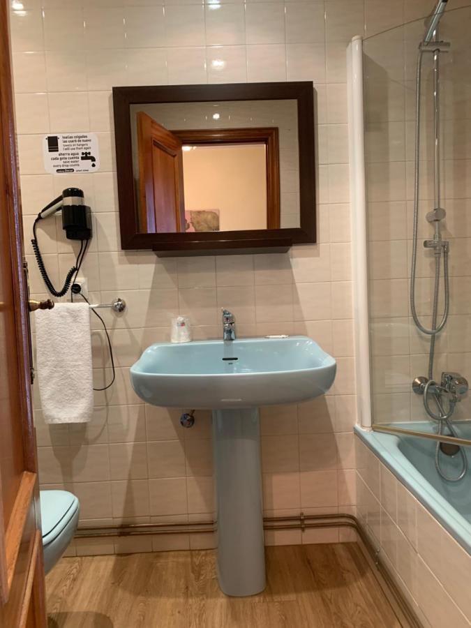 Hostal Docar Лерма Экстерьер фото