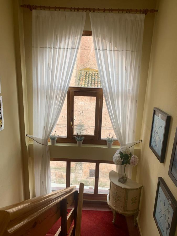 Hostal Docar Лерма Экстерьер фото